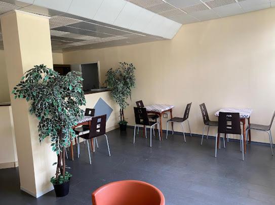 Aranypart Hostel Siofok Ngoại thất bức ảnh